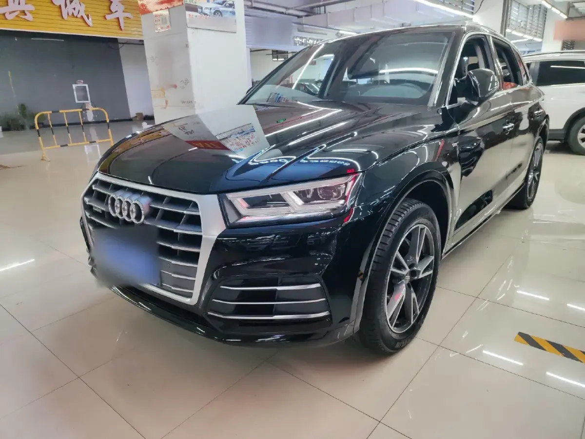 2018 Audi Q5L 2.0T 190HP L4 7DCT