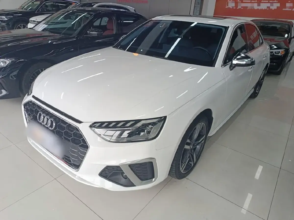 2020 Audi A4L 2.0T 190HP L4 7DCT