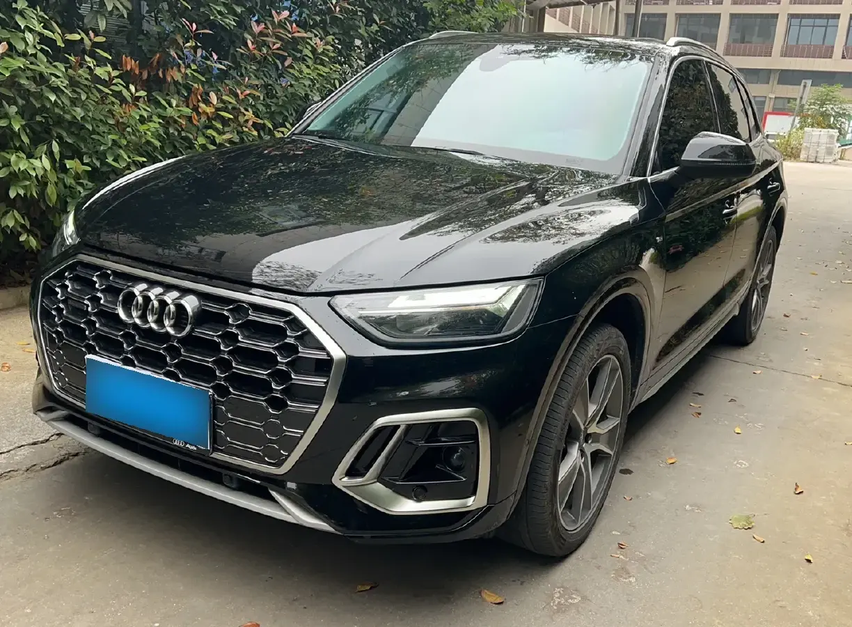 2022 Audi Q5L 2.0T 252HP L4 7DCT