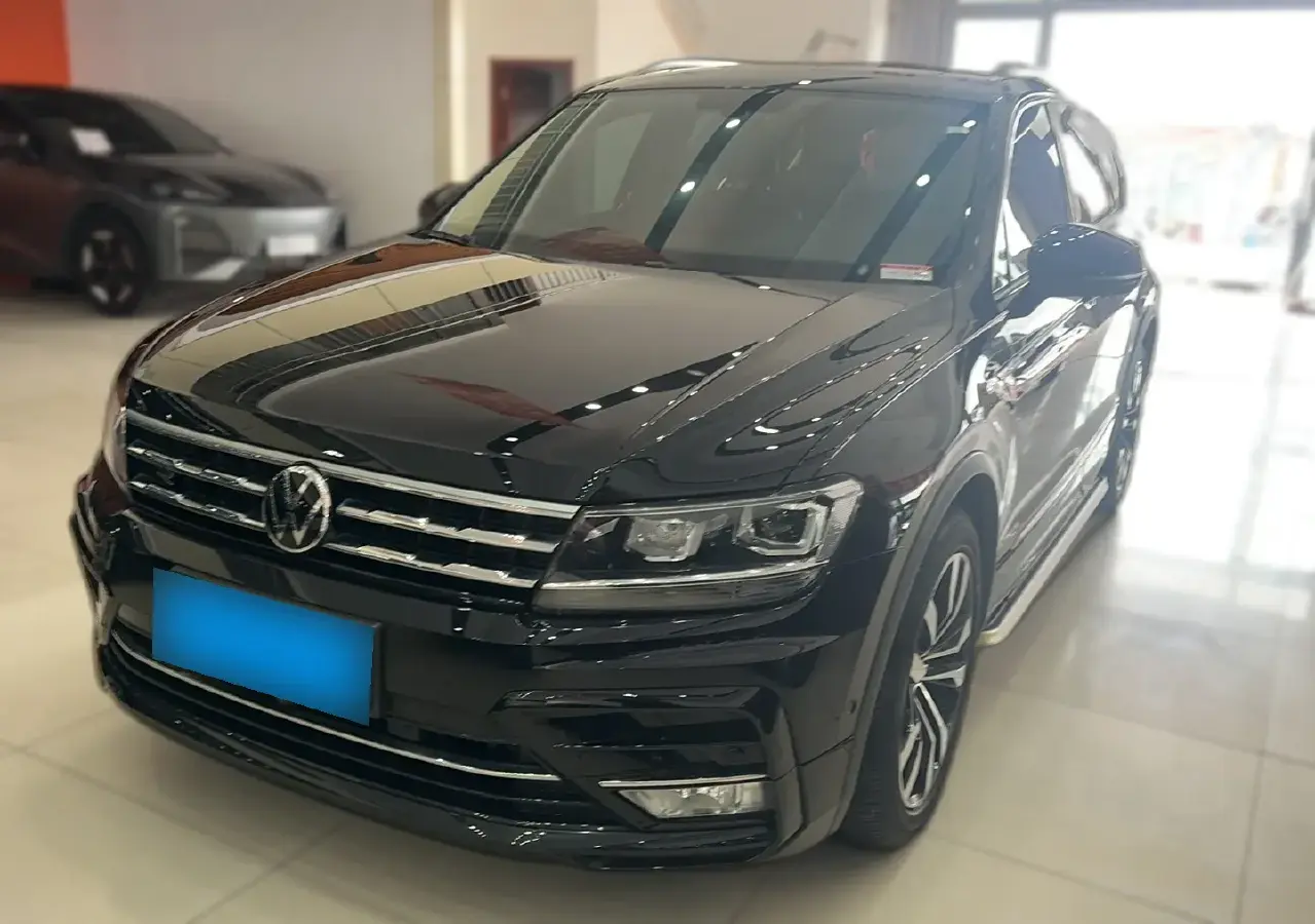 2021 Volkswagen Tiguan L 2.0T 186HP L4 7DCT