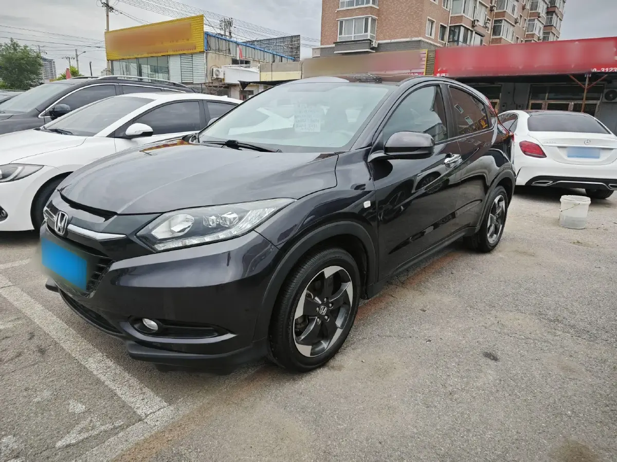 2017 Honda Vezel 1.8L 136HP L4 CVT
