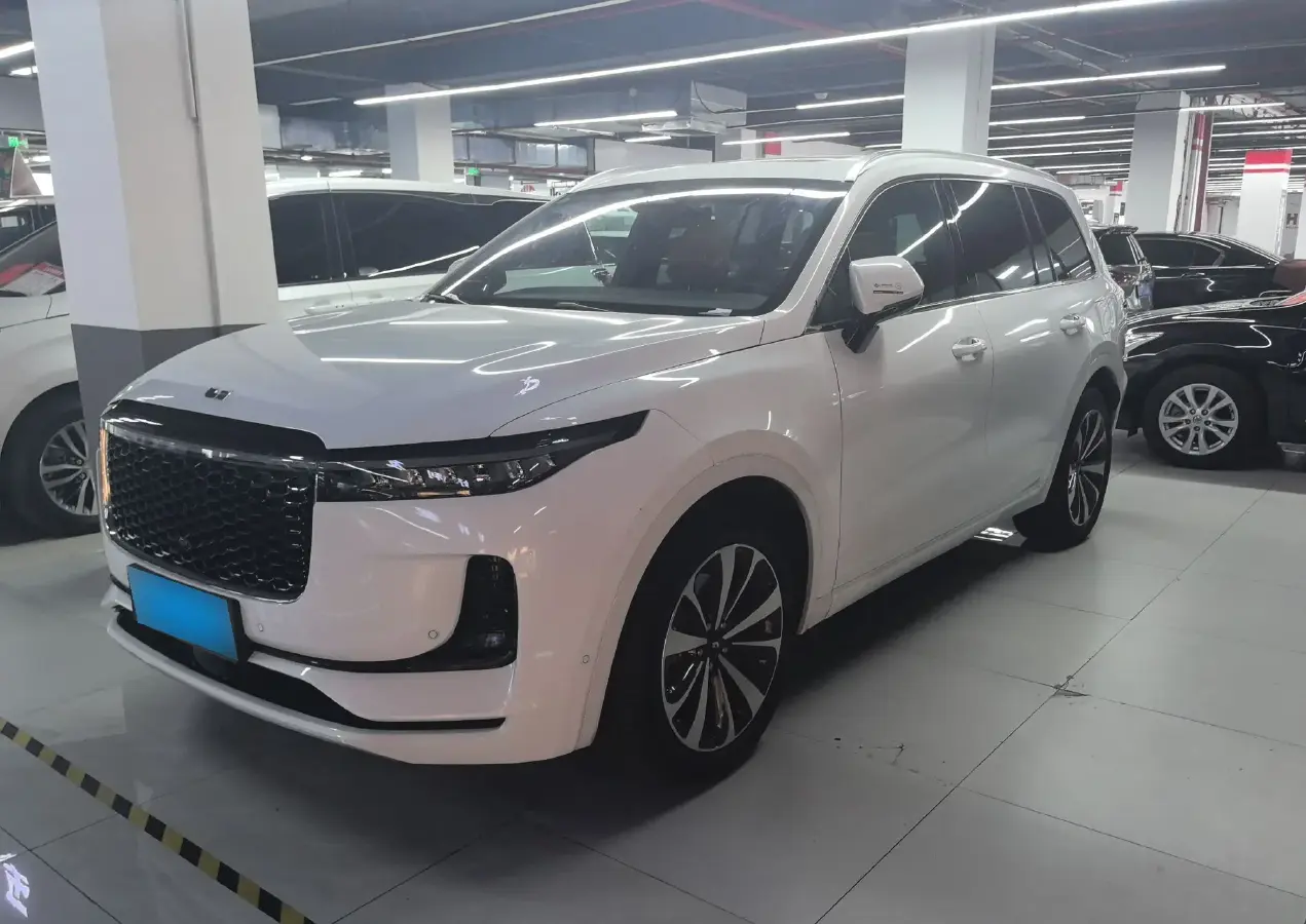 2021 Li ONE Range Extended 131HP REEV 40.5KWH