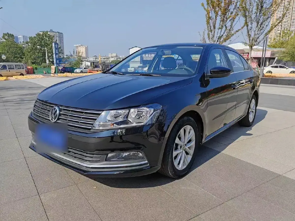 2017 Volkswagen Lavida 1.6L 110HP L4 6AT
