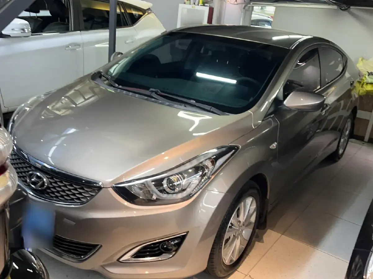 2016 Hyundai Elantra 1.6L 128HP L4 6AT