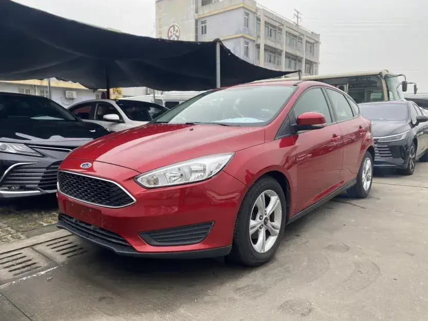 2018 Ford Focus 1.6L 125HP L4 6DCT