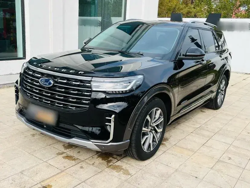 2023 Ford Explorer 2.3T 276HP L4 10AT