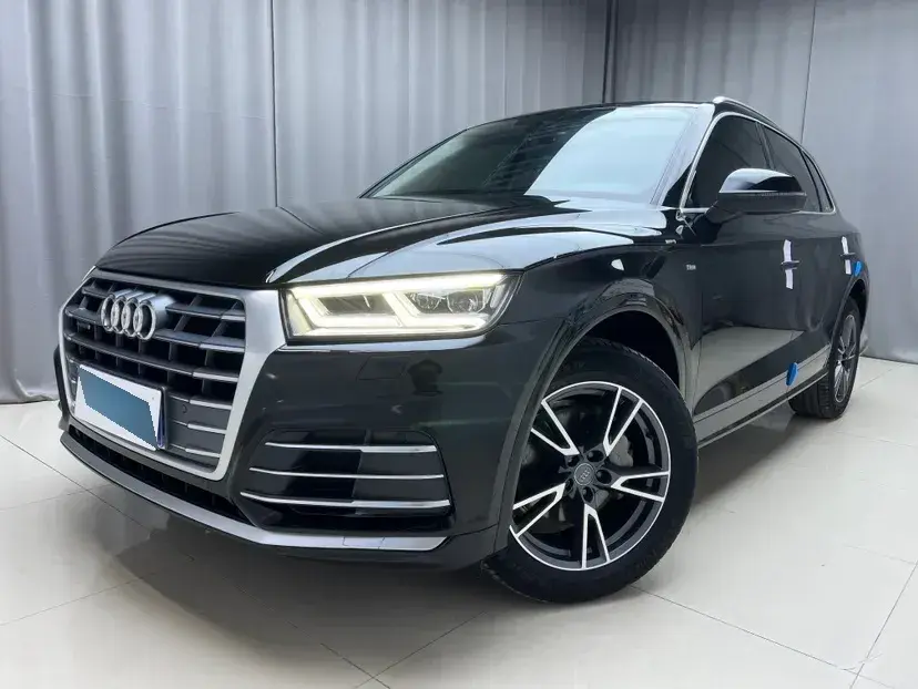 2020 Audi Q5L 2.0T 190HP L4 7DCT