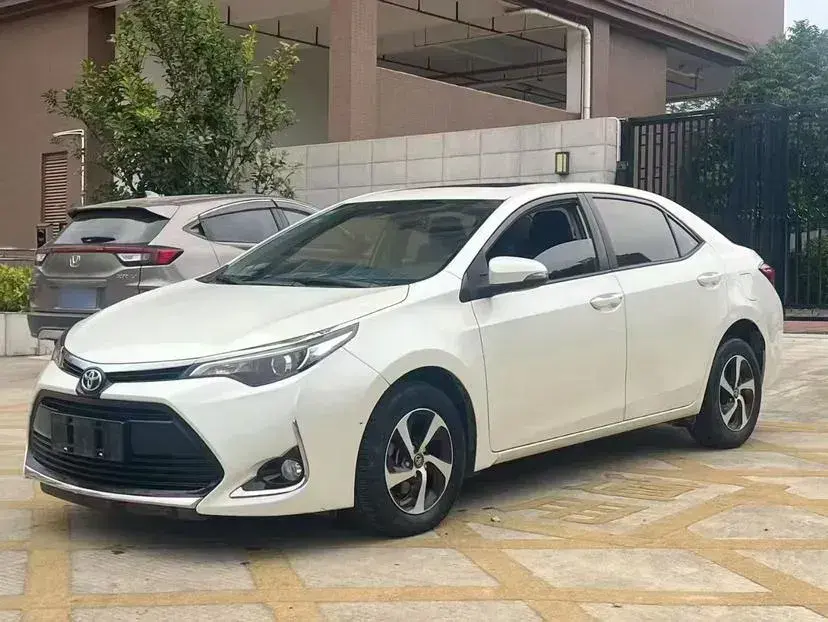 2017 Toyota Levin 1.2T 116HP L4 CVT