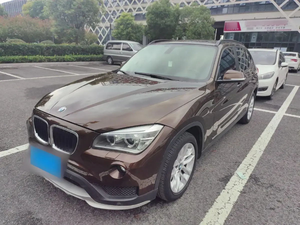 2014 BMW X1 2.0T 156HP L4 8AT