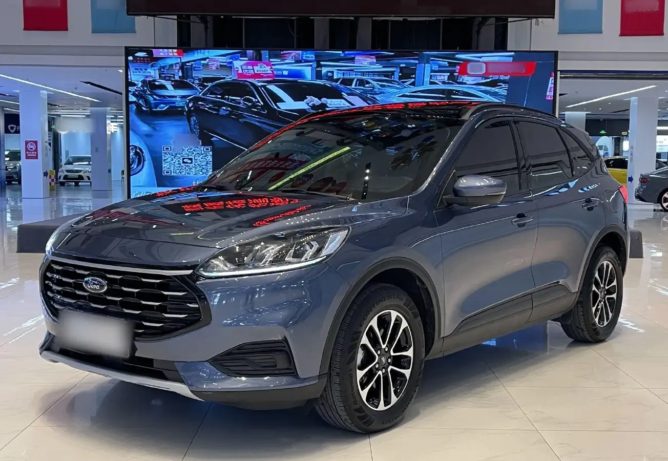 2020 Ford Escape 2.0T 248HP L4 8AT