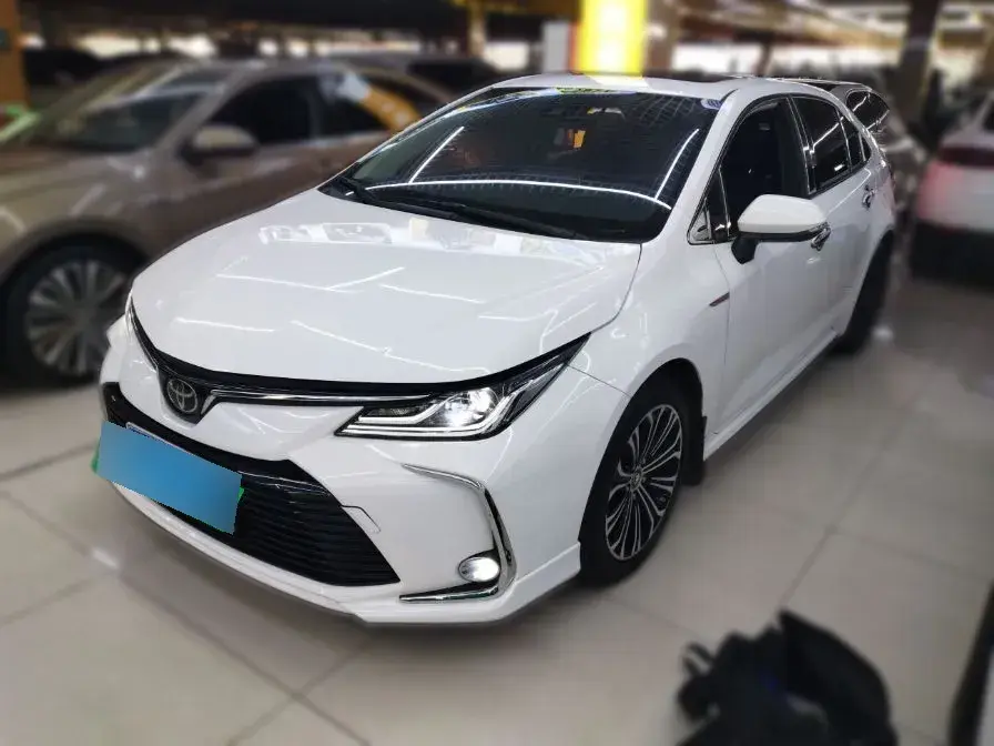 2019 Toyota Corolla 1.2T 116HP L4 CVT