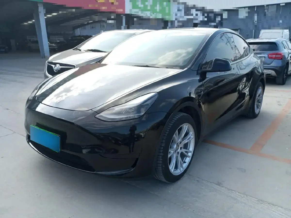 2022 Tesla Model Y BEV 60KWH