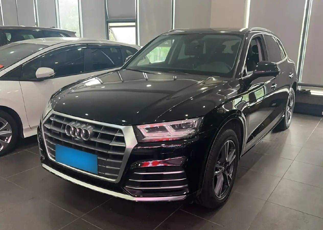 2020 Audi Q5L 2.0T 190HP L4 7DCT