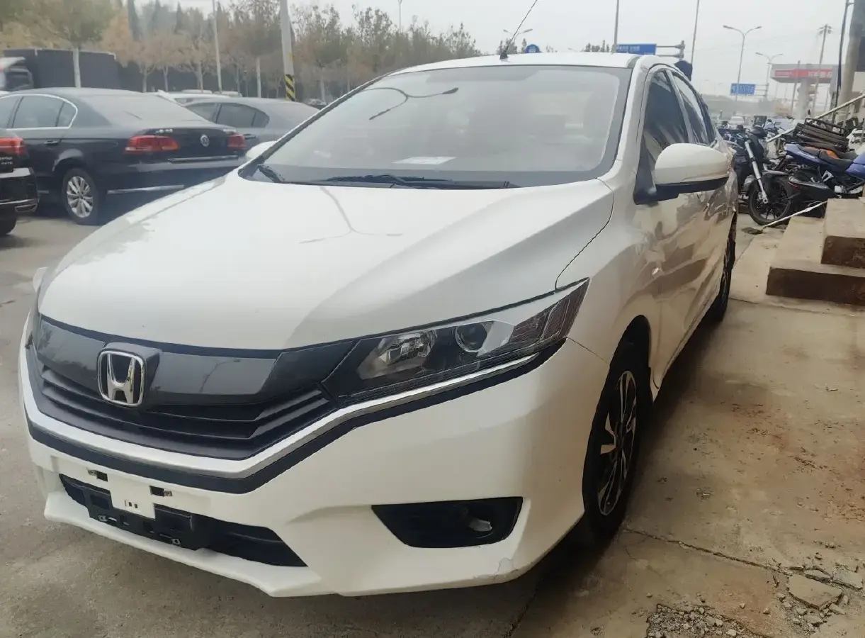 2016 Honda Greiz 1.5L 131HP L4 CVT