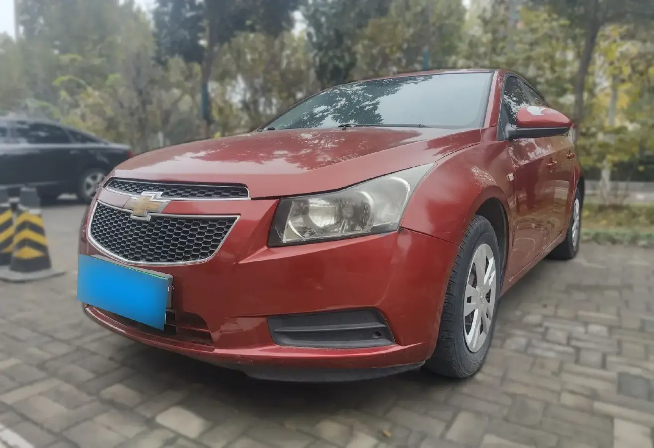 2013 Chevrolet Cruze 1.6L 121HP L4 5MT