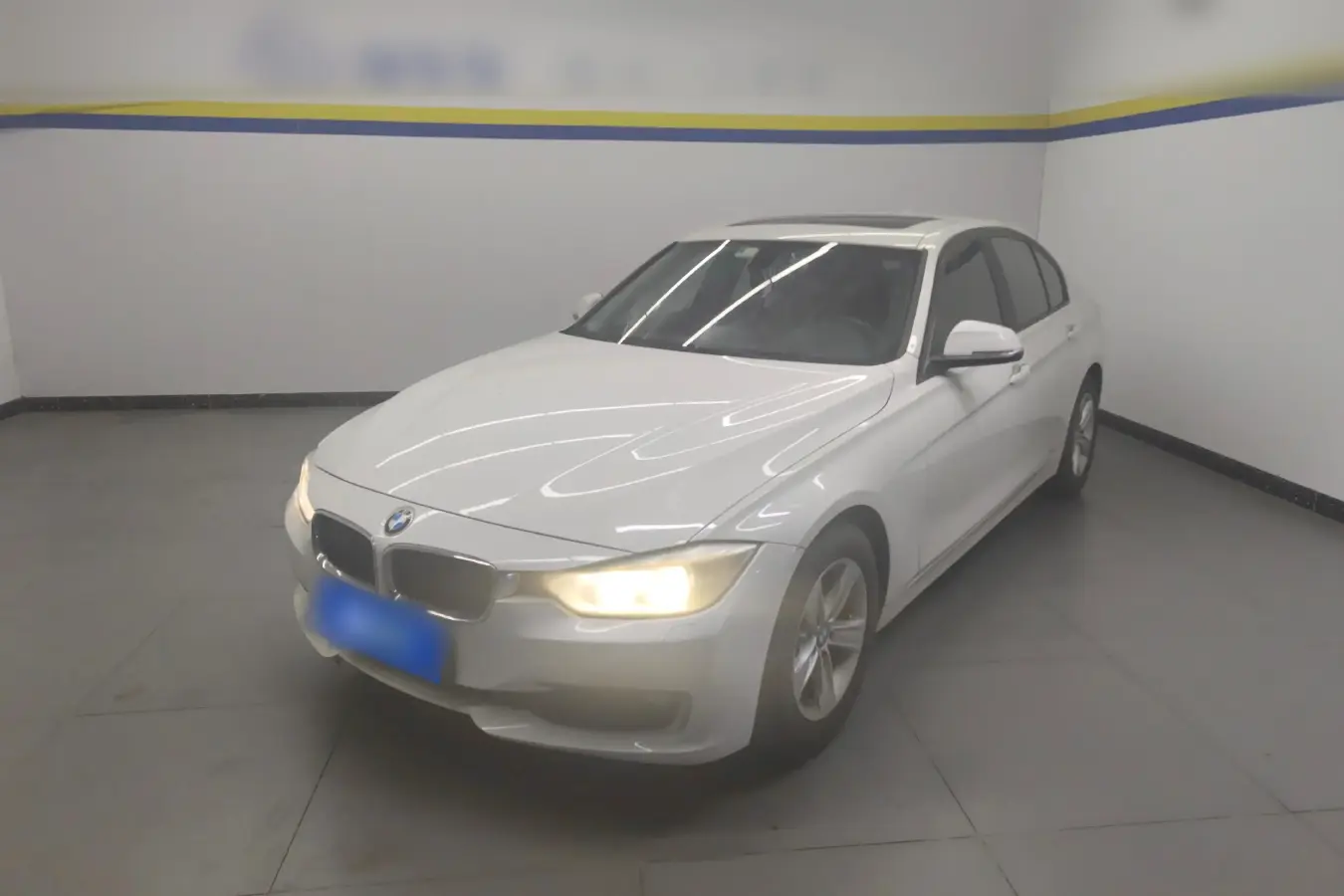2014 BMW 3 Series 2.0T 184HP L4 8AT