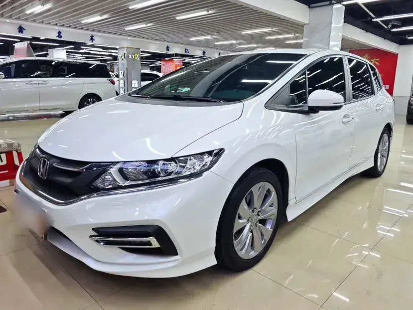 2017 Honda Jade 1.8L 141HP L4 5AT