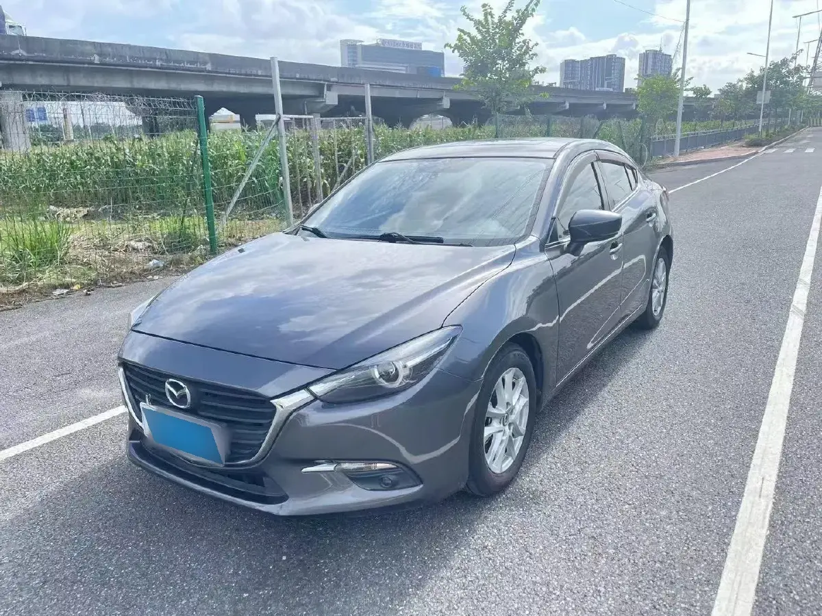 2017 Mazda 3 Axela 1.5L 117HP L4 6AT
