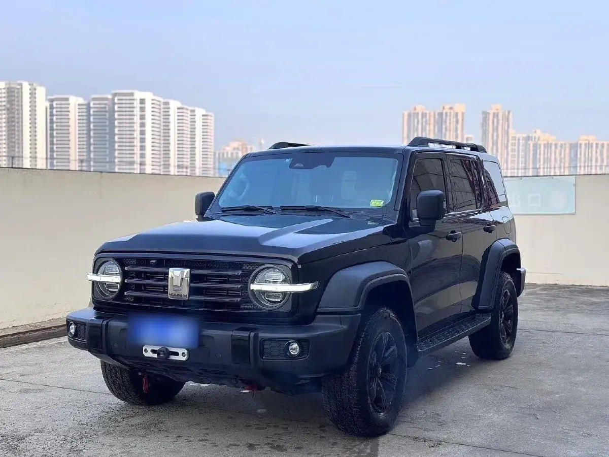 2021 Tank 300 2.0T 227HP L4 8AT