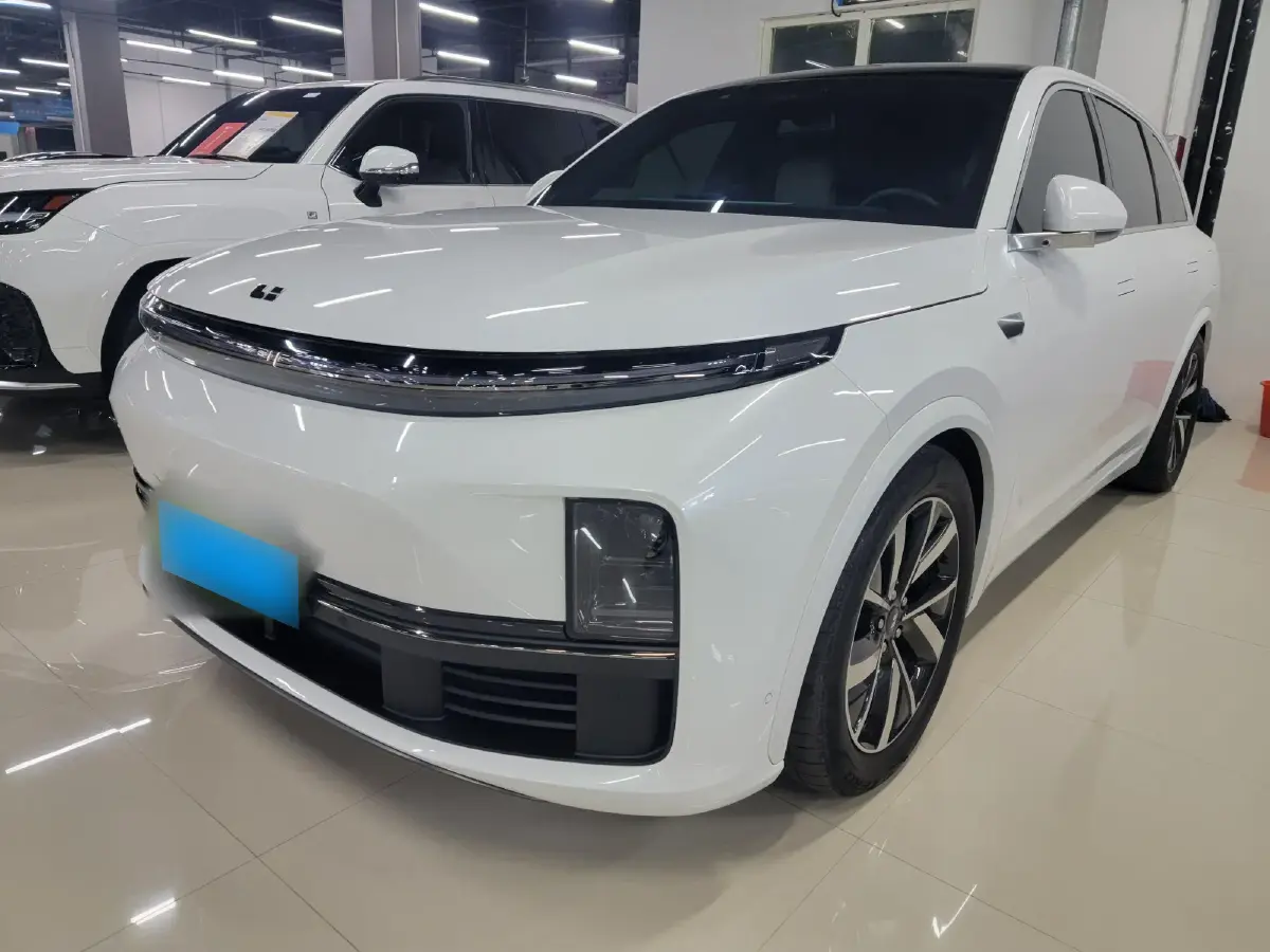 2023 Li L7 Range Extended 154HP REEV 40.9KWH