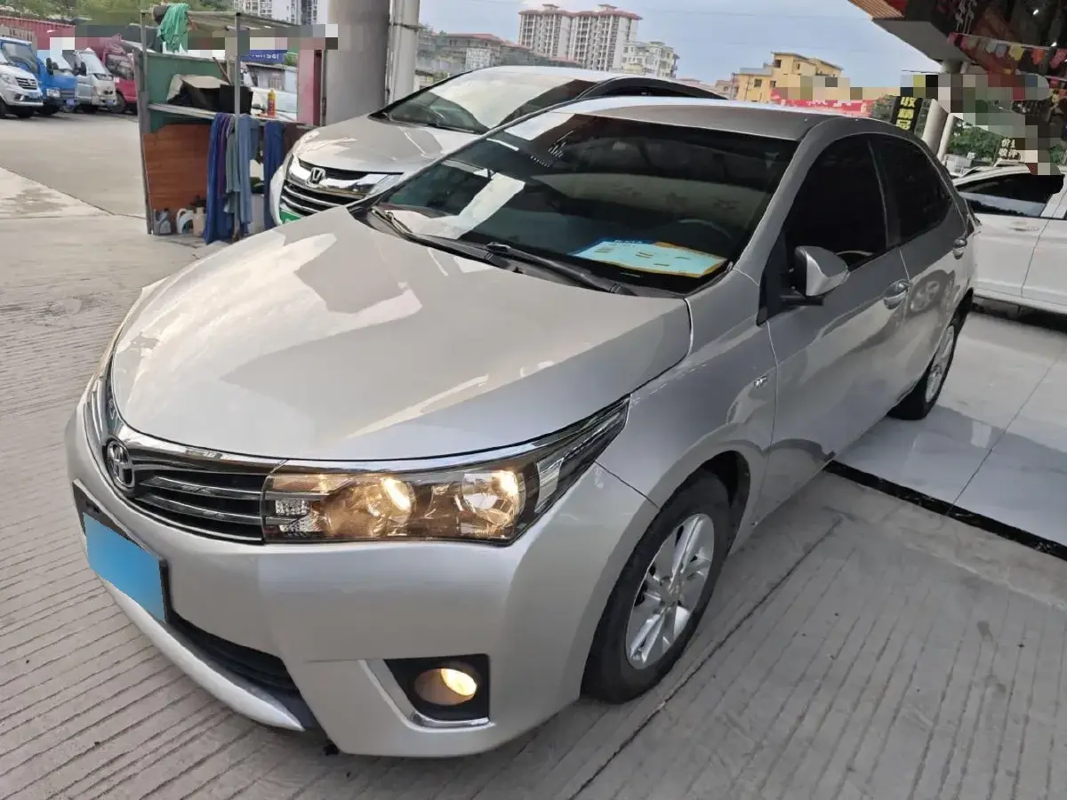 2014 Toyota Corolla 1.6L 122HP L4 CVT