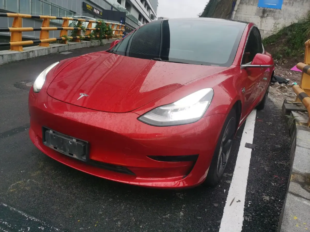 2020 Tesla Model 3 BEV 52KWH