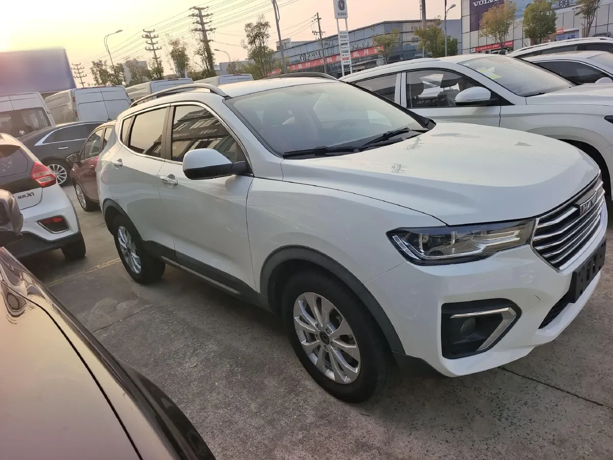 2018 Haval H2s 1.5T 150HP L4 7DCT,autocango,china used car exporter,china ev exporter,chinese used car exporter,chinese used ev exporter