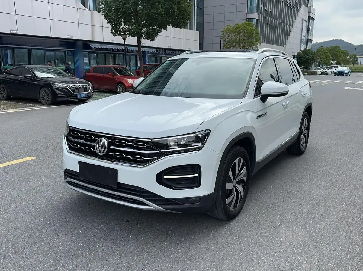 2020 Volkswagen Tayron 2.0T 186HP L4 7DCT