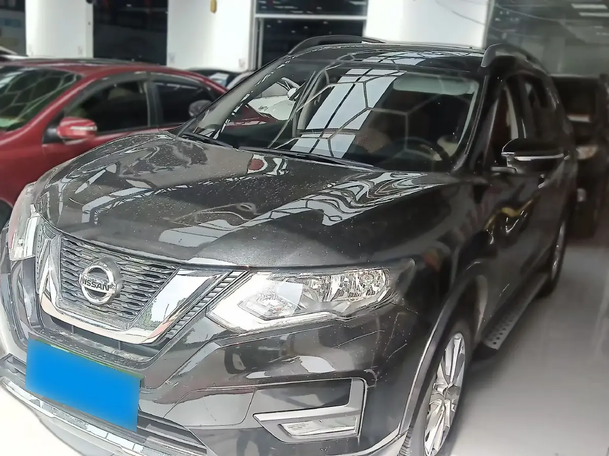 2020 Nissan X-Trail 2.0L 154HP L4 CVT