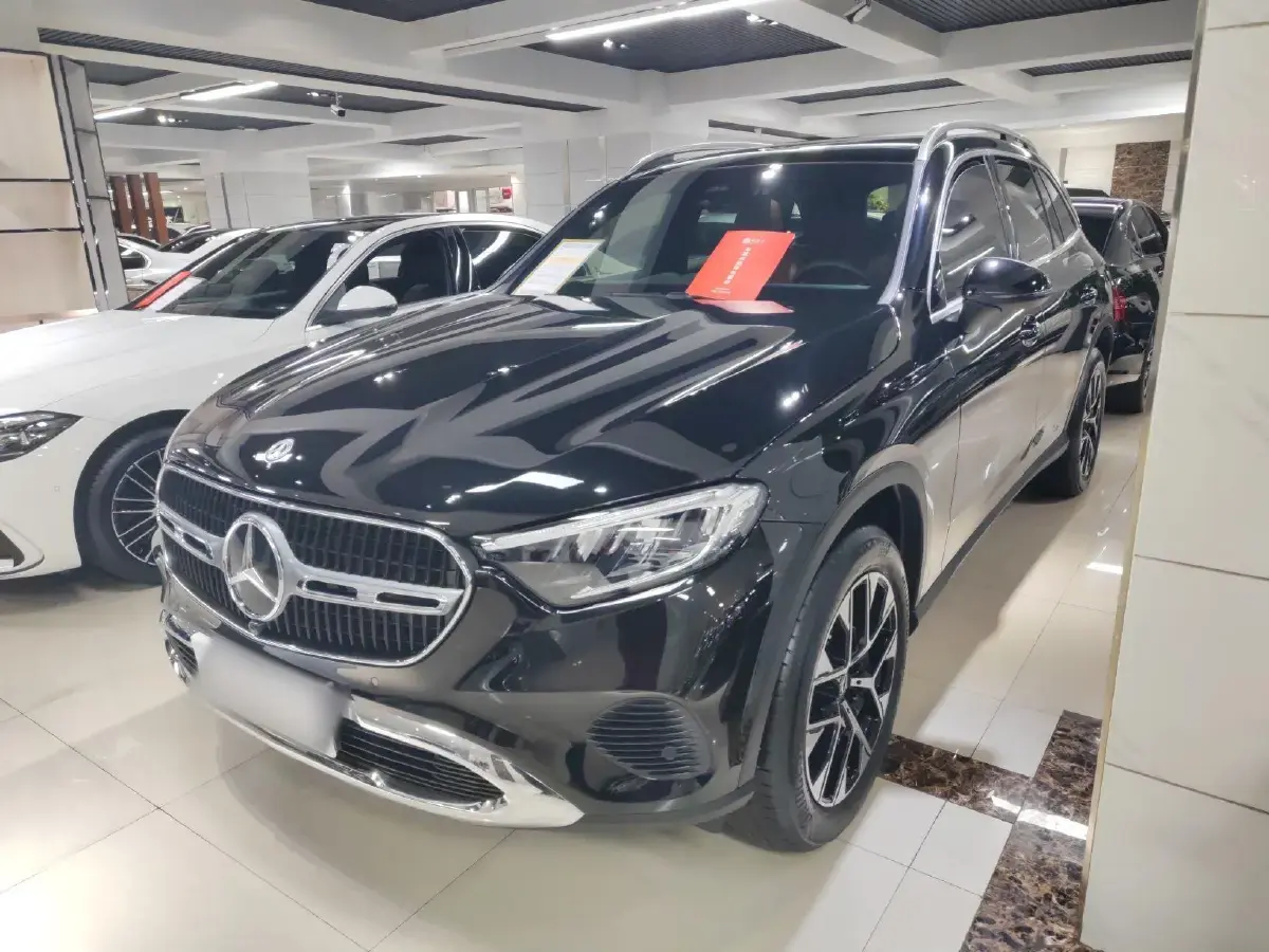 2023 Mercedes-Benz GLC Class 2.0T 204HP L4 9AT