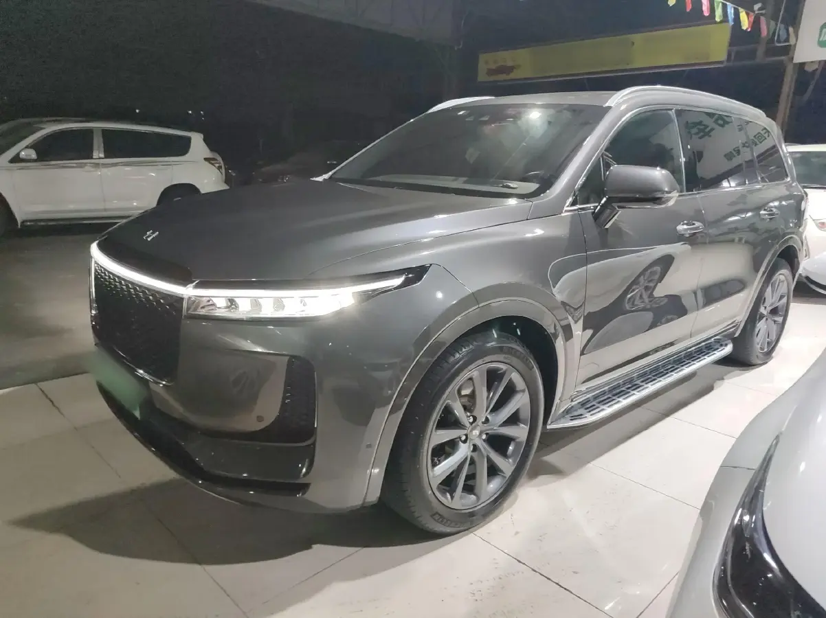 2020 Li ONE Range Extended 131HP REEV 40.5KWH