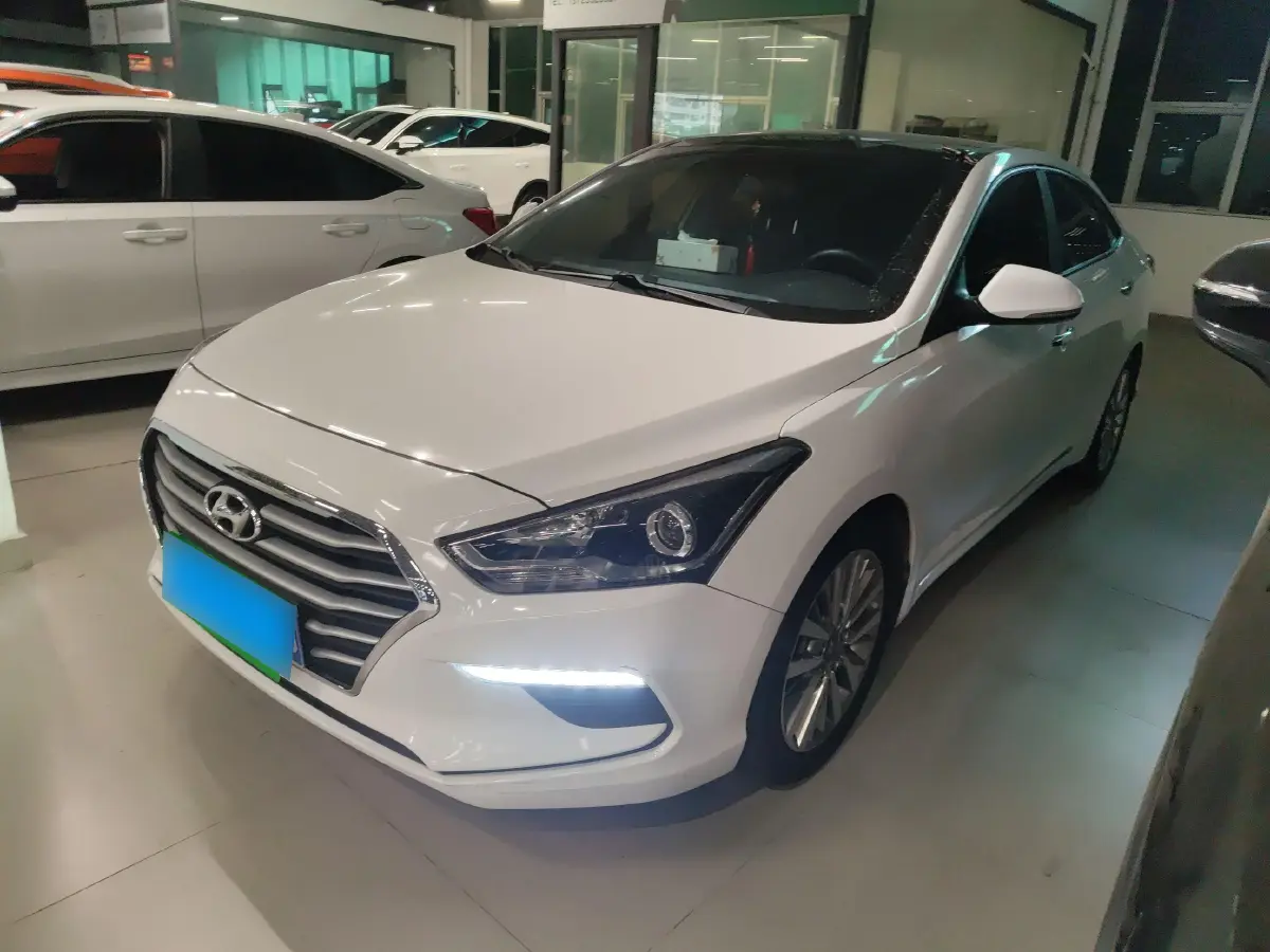 2017 Hyundai Mistra 1.8L 143HP L4 6AT