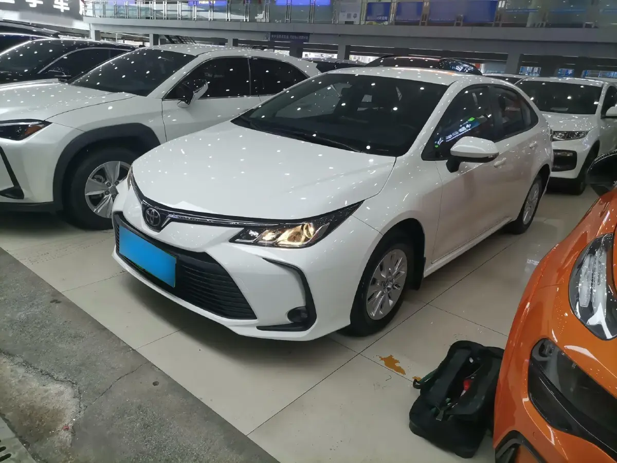 2021 Toyota Corolla 1.2T 116HP L4 CVT