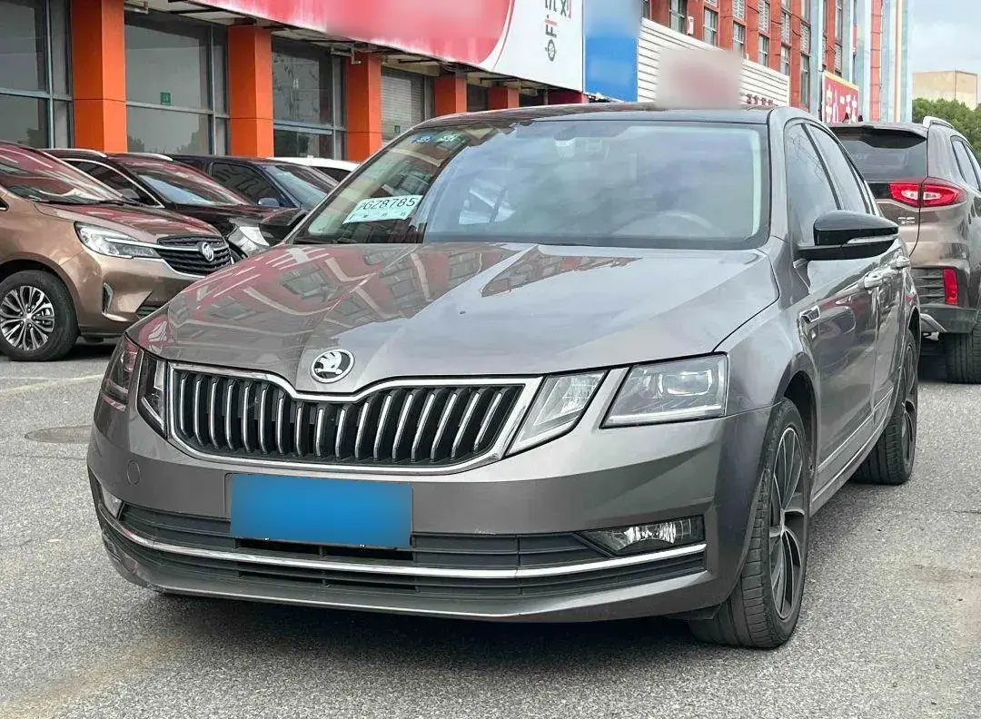2019 Skoda Octavia 1.4T 150HP L4 7DCT