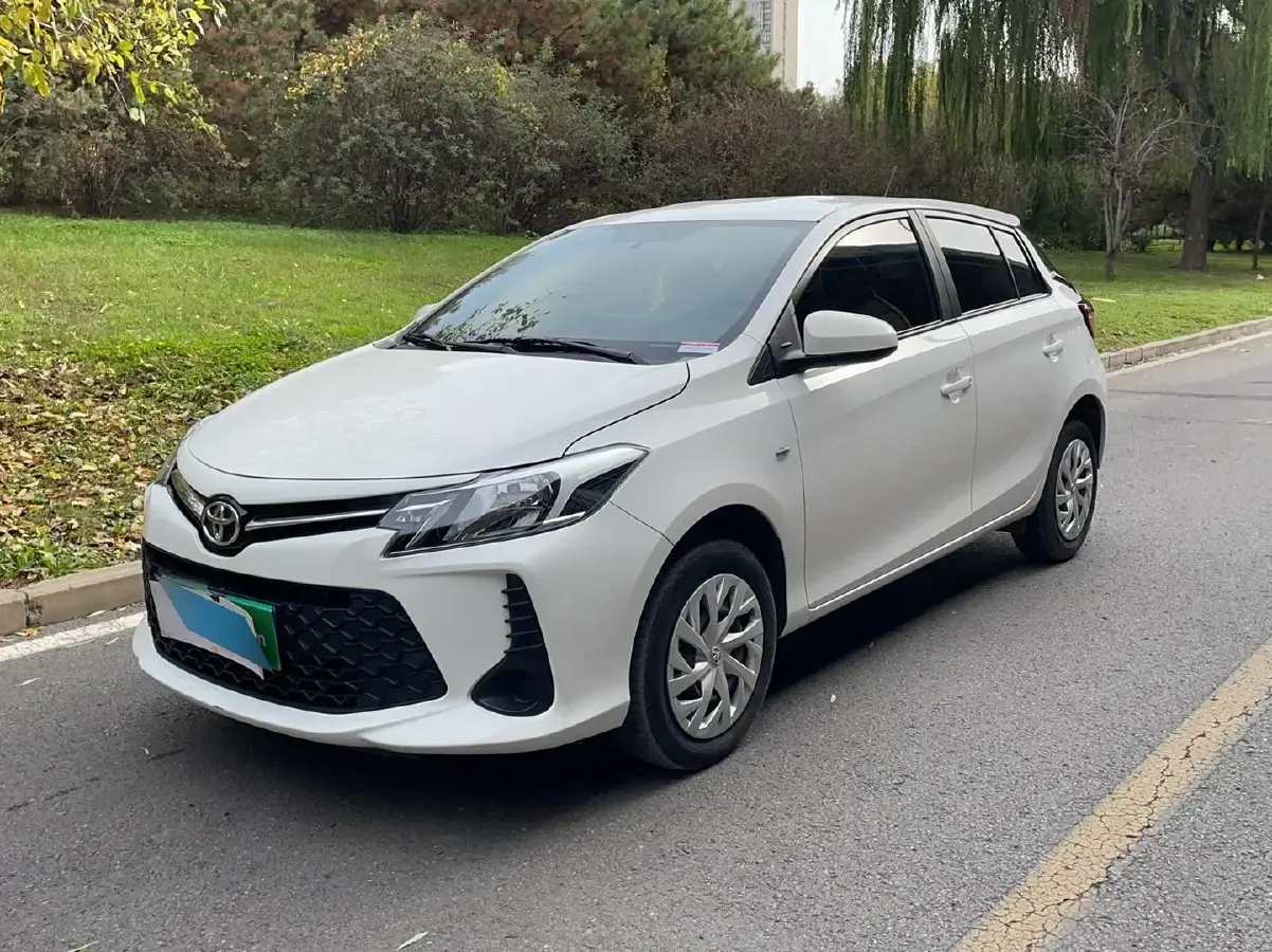 2021 Toyota Vios FS 1.5L 112HP L4 CVT