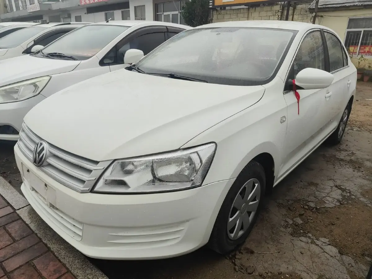 2015 Volkswagen Santana 1.6L 110HP L4 5MT