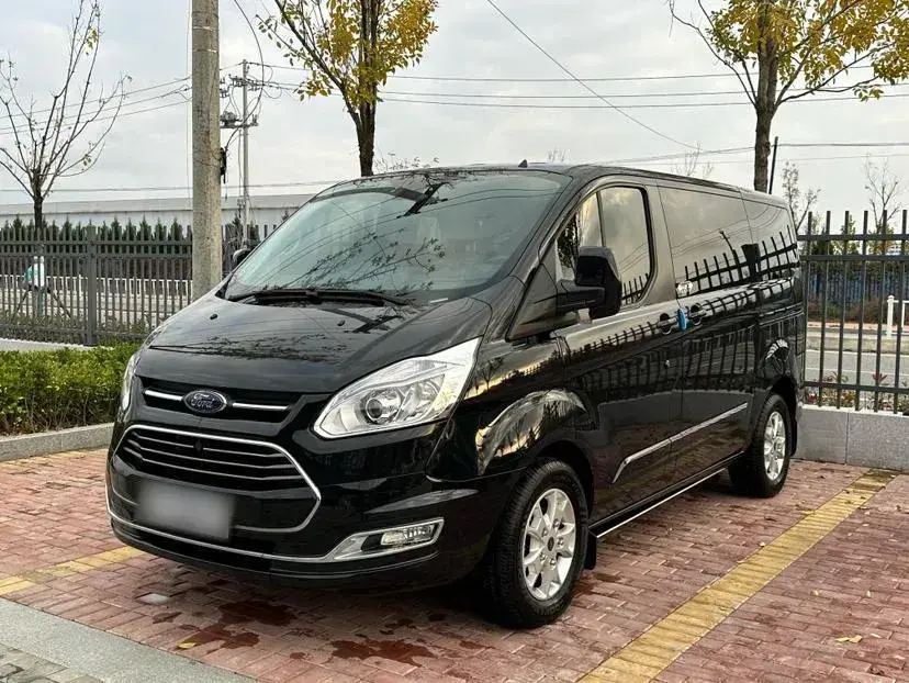 2020 Ford Tourneo 2.0T 203HP L4 6AT