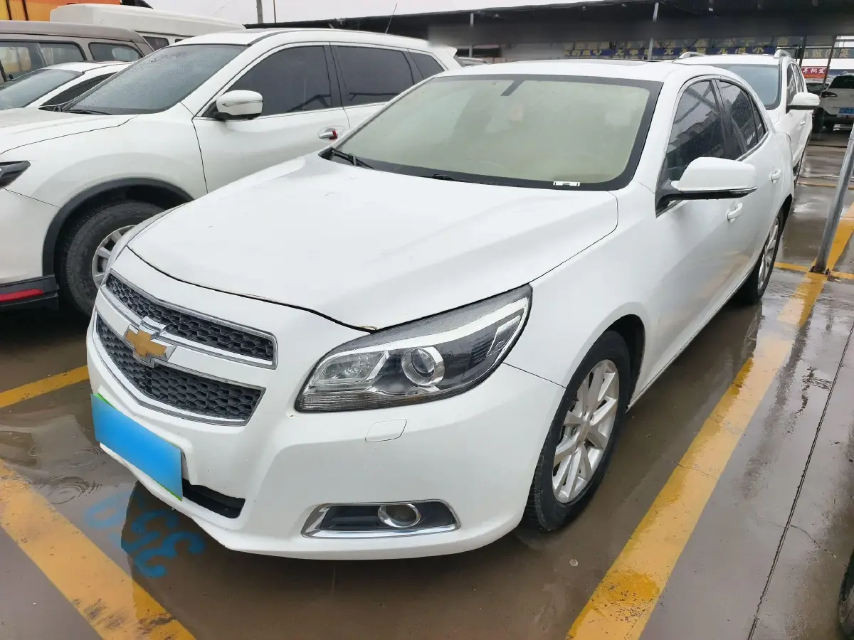 2014 Chevrolet Malibu 2.0L 154HP L4 6AT