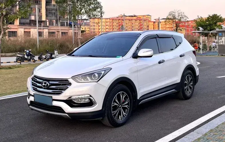 2013 Hyundai Santafe 2.4L 189HP L4 6AT