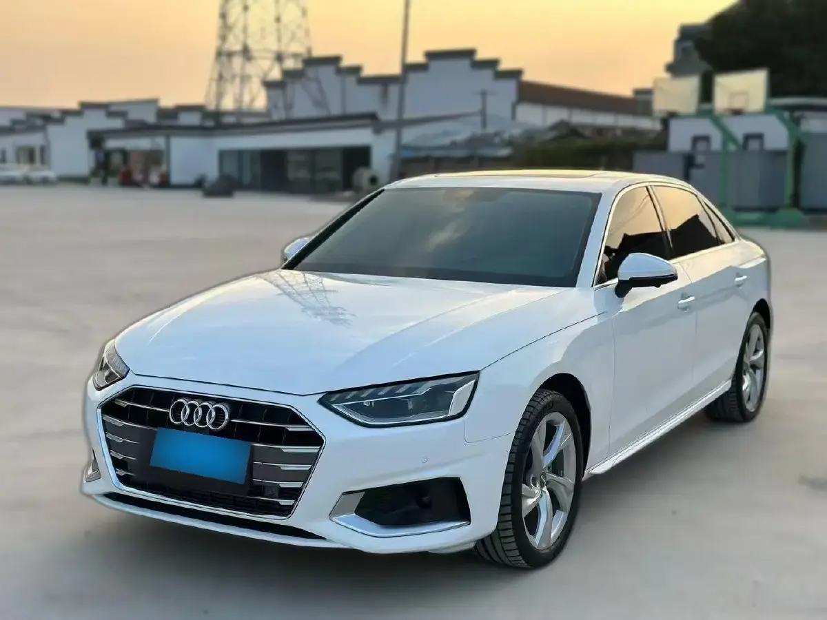 2020 Audi A4L 2.0T 190HP L4 7DCT