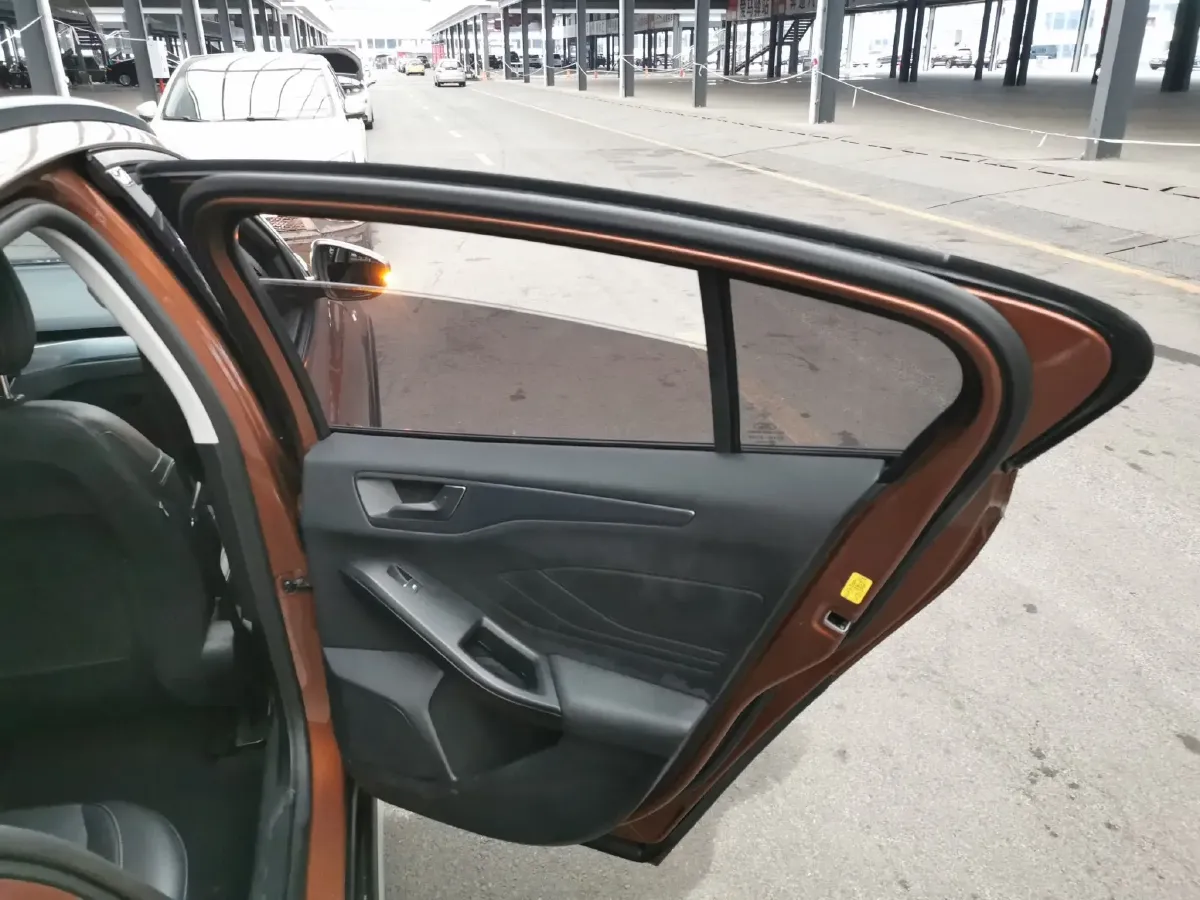 2020 Ford Focus Active 1.5T 174HP L3 8AT,autocango,china used car exporter,china ev exporter,chinese used car exporter,chinese used ev exporter