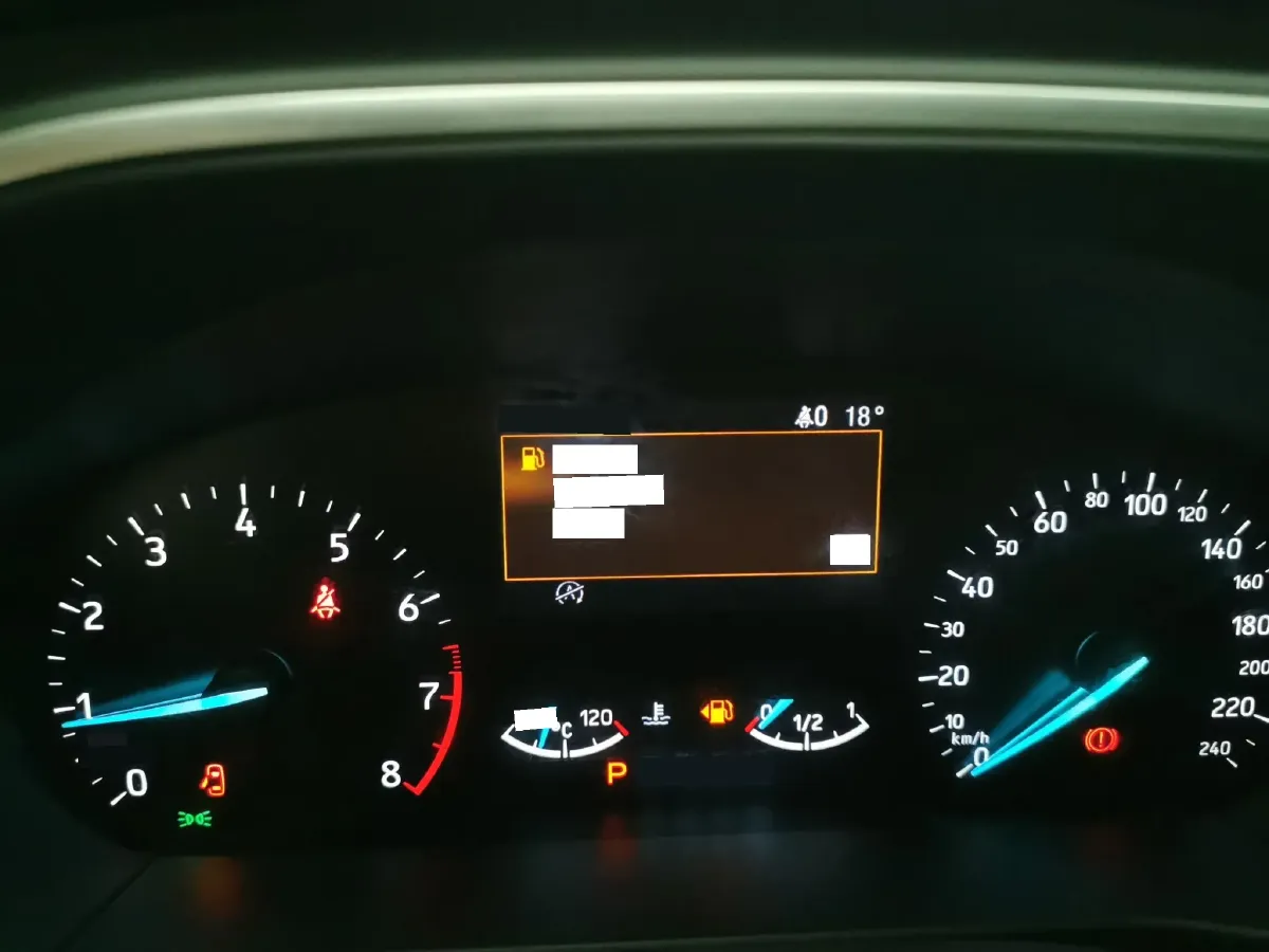 2020 Ford Focus Active 1.5T 174HP L3 8AT,autocango,china used car exporter,china ev exporter,chinese used car exporter,chinese used ev exporter