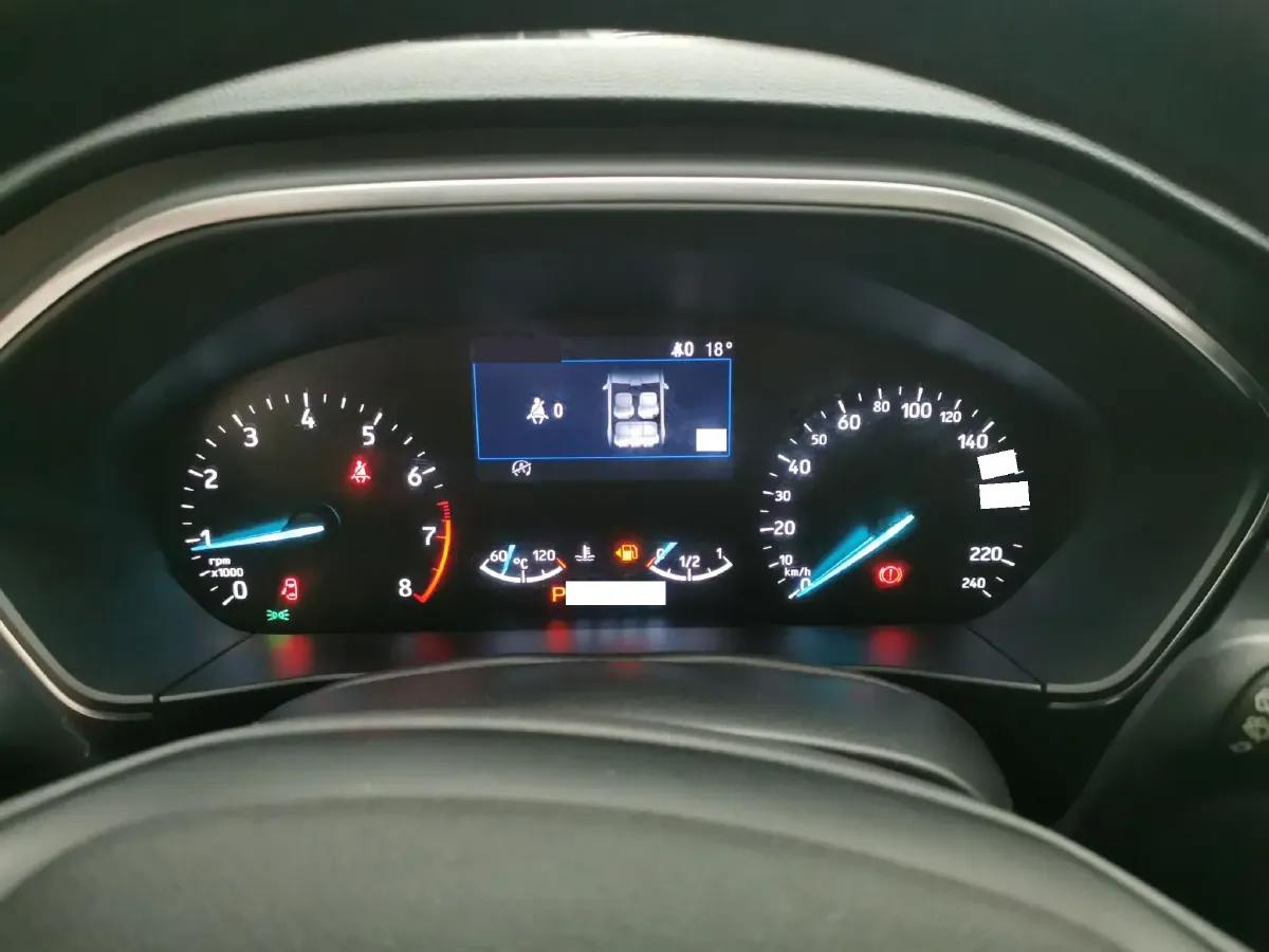 2020 Ford Focus Active 1.5T 174HP L3 8AT,autocango,china used car exporter,china ev exporter,chinese used car exporter,chinese used ev exporter