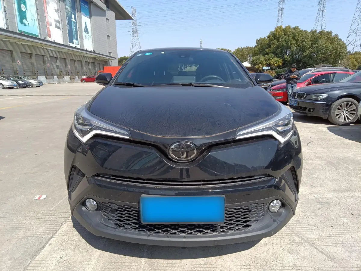 2018 Toyota C-HR 2.0L 171HP L4 CVT