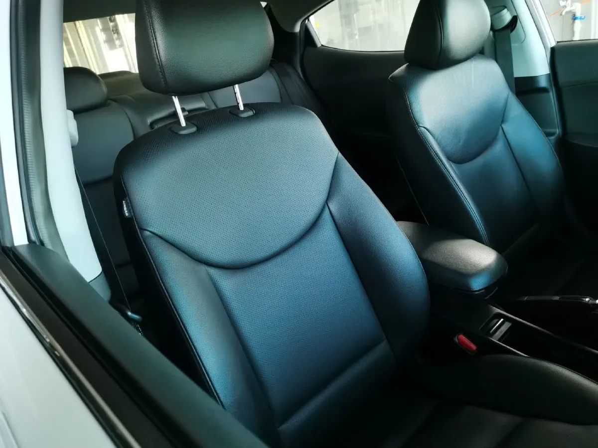 2015 Hyundai Elantra 1.6L 128HP L4 6AT,autocango,china used car exporter,china ev exporter,chinese used car exporter,chinese used ev exporter