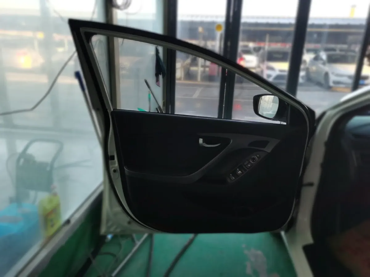 2015 Hyundai Elantra 1.6L 128HP L4 6AT,autocango,china used car exporter,china ev exporter,chinese used car exporter,chinese used ev exporter