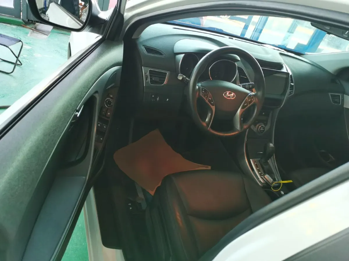 2015 Hyundai Elantra 1.6L 128HP L4 6AT,autocango,china used car exporter,china ev exporter,chinese used car exporter,chinese used ev exporter