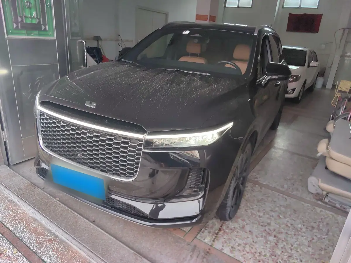 2021 Li ONE Range Extended 131HP REEV 40.5KWH