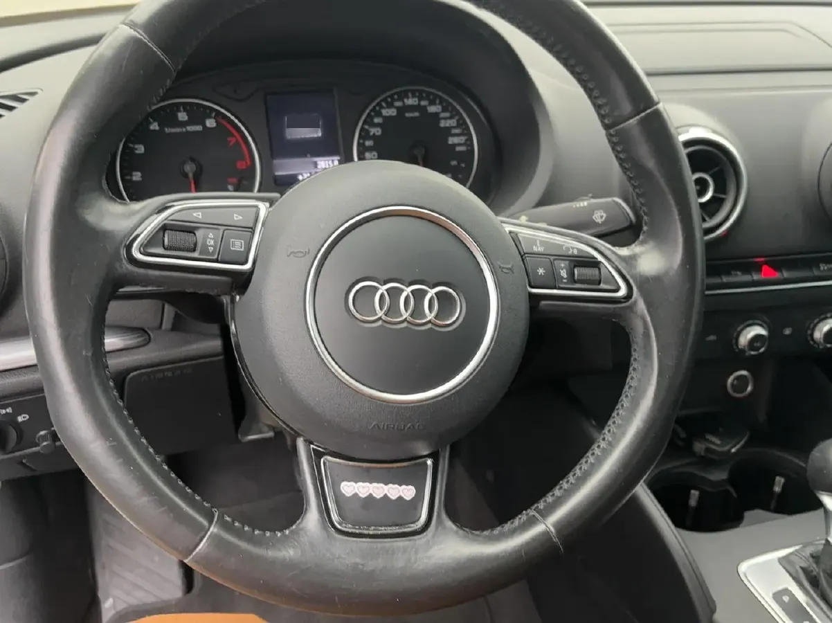 2015 Audi A3 1.4T 150HP L4 7DCT,autocango,china used car exporter,china ev exporter,chinese used car exporter,chinese used ev exporter