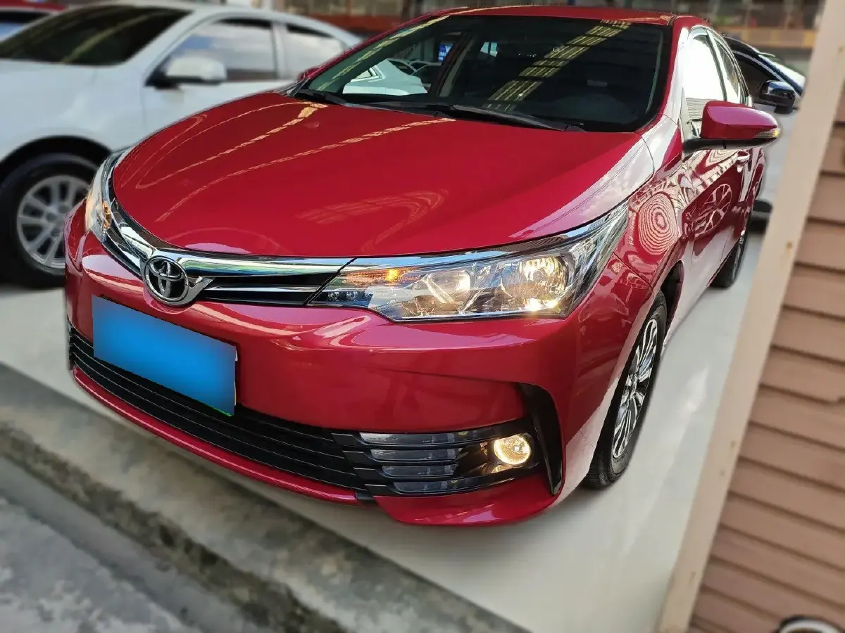 2017 Toyota Corolla 1.2T 116HP L4 CVT